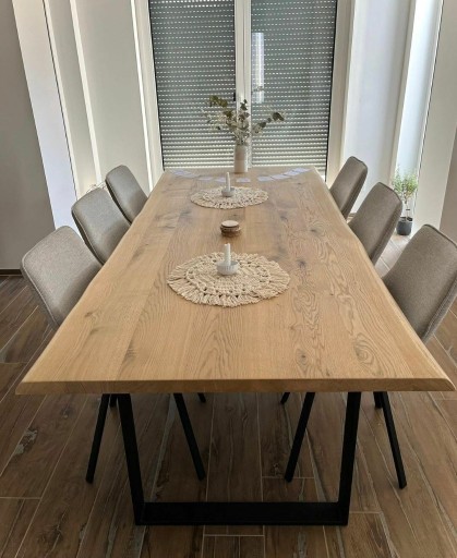 Spisebord